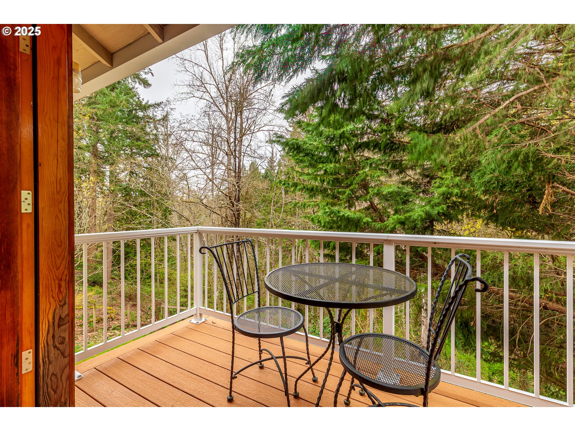4216 Southwest Brugger Street Portland, OR 97219 - Photo 28 of 39 Gallery Image 28