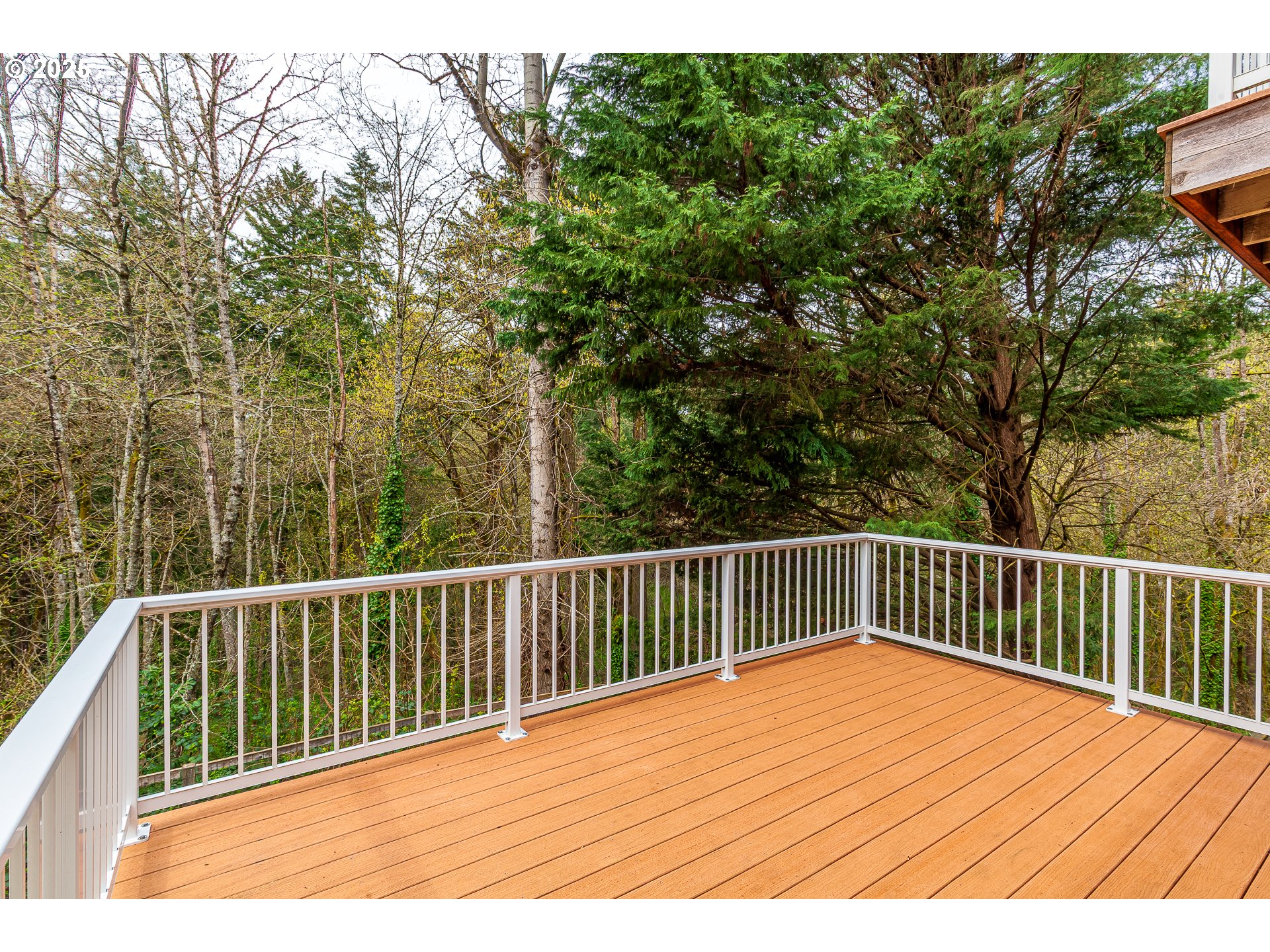 4216 Southwest Brugger Street Portland, OR 97219 - Photo 34 of 39 Gallery Image 34