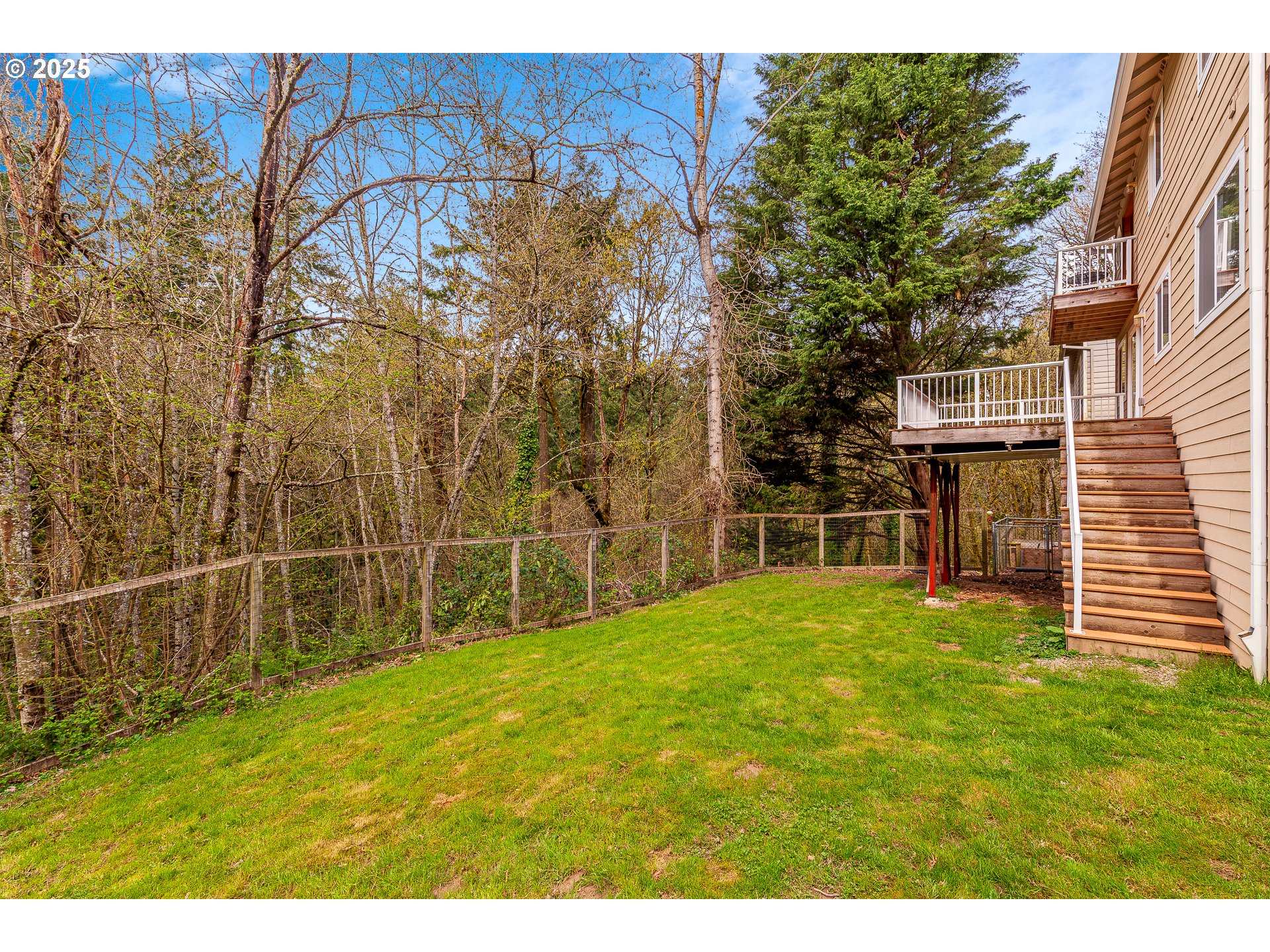 4216 Southwest Brugger Street Portland, OR 97219 - Photo 36 of 39 Deck