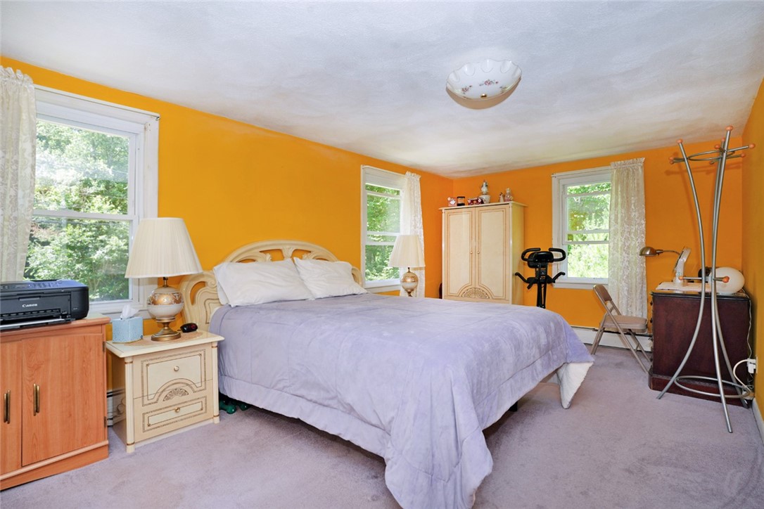505 Snake Hill Road Glocester, RI 02857 - Photo 7 of 18