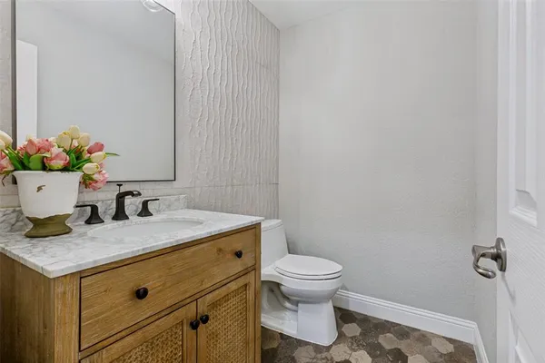$675,000 | 2148 Ash Grove Way, Dallas, TX 75228