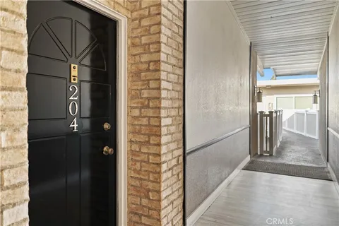 $475,000 | 23930 Los Codona Avenue, Unit 204, Torrance, CA 90505