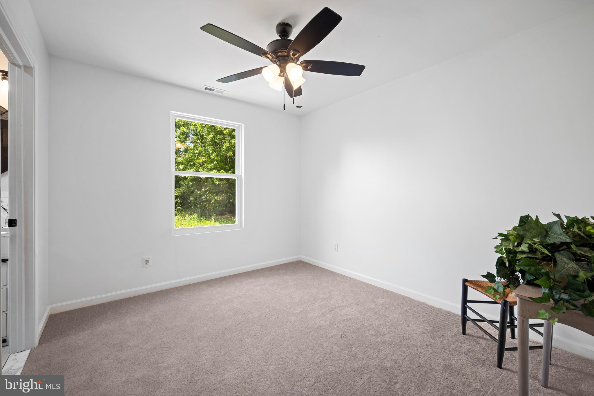 123 Illinois Road Pennsville, NJ 08070 - Photo 14 of 25 Gallery Image 14
