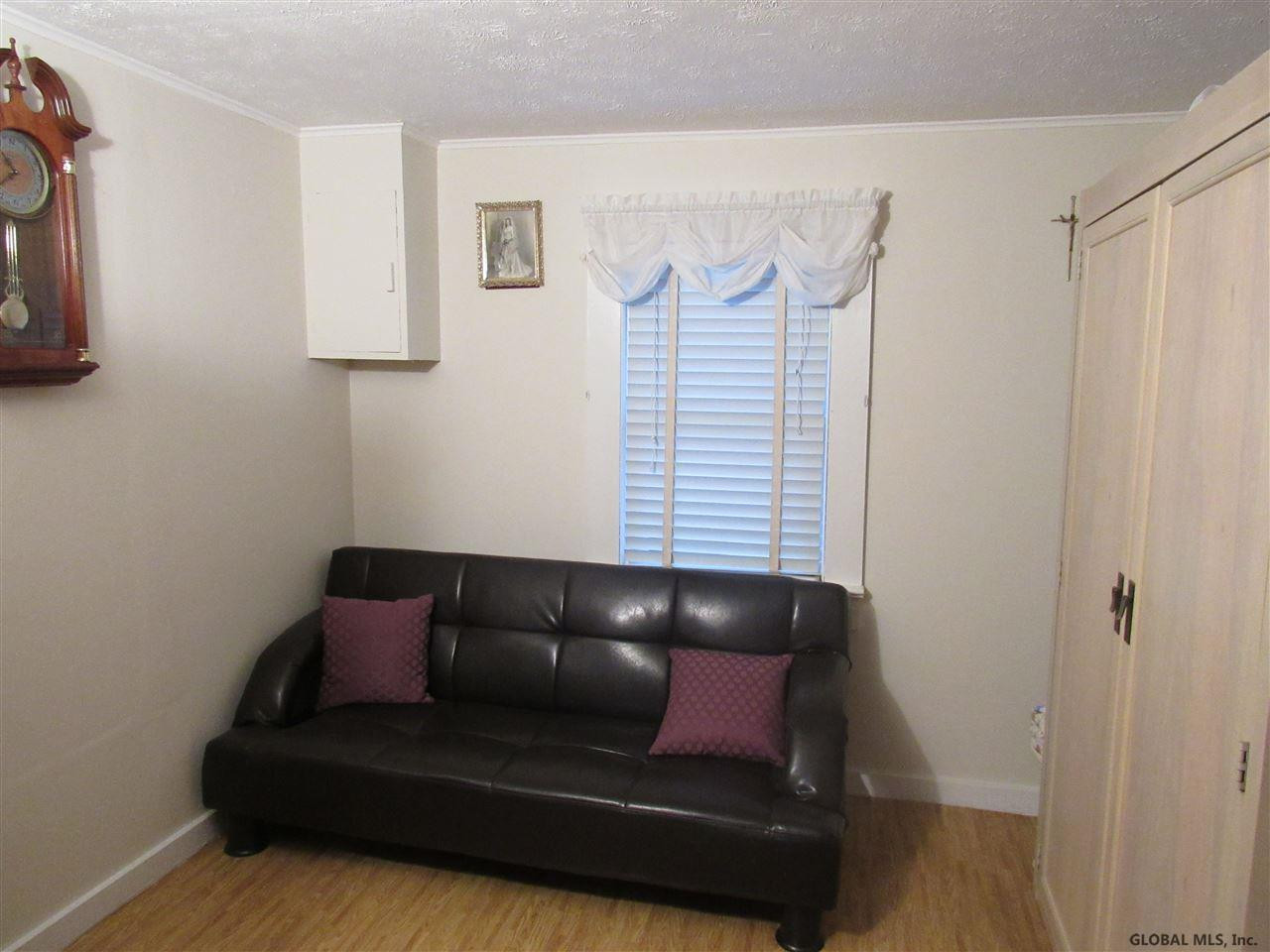 300 Glengary Road Rotterdam, NY 12304 - Photo 13 of 20 Photo 13