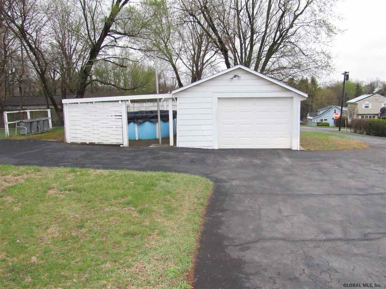 300 Glengary Road Rotterdam, NY 12304 - Photo 20 of 20 Photo 20