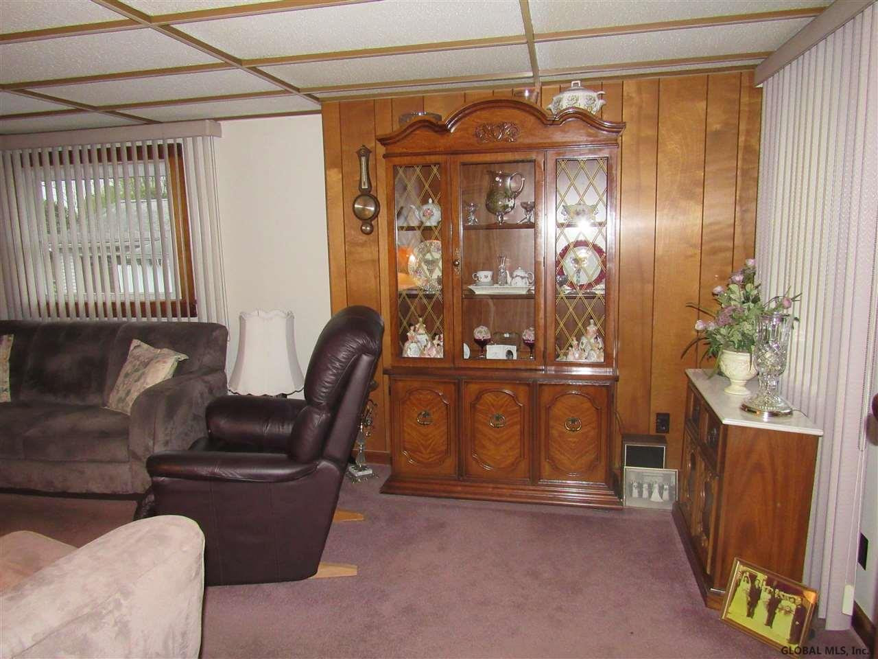 300 Glengary Road Rotterdam, NY 12304 - Photo 6 of 20 Photo 6