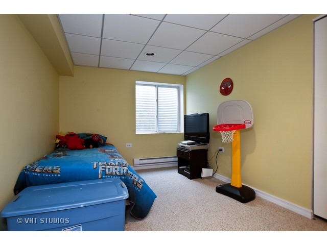 470 Raintree Drive Oswego, IL 60543 - Photo 17 of 25
