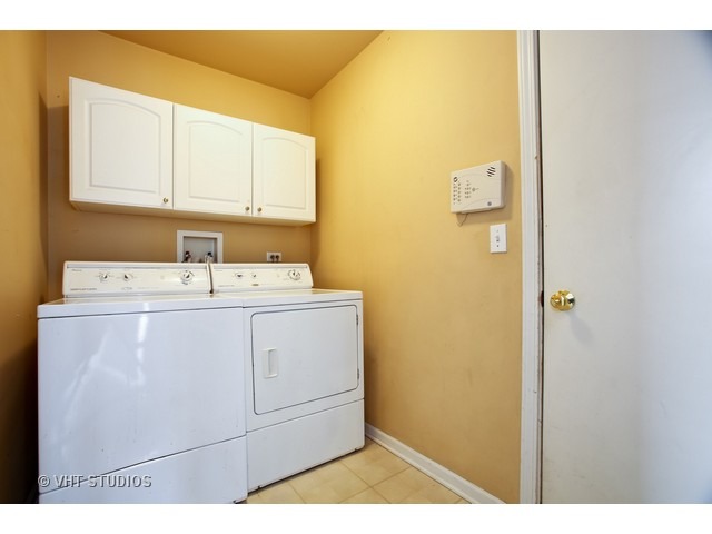 470 Raintree Drive Oswego, IL 60543 - Photo 22 of 25
