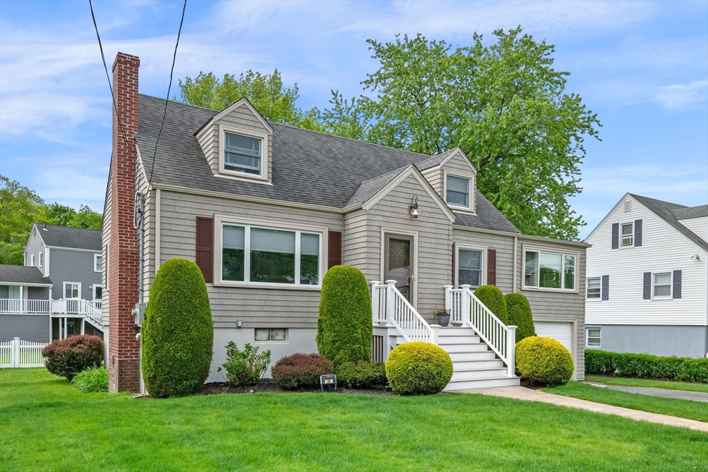 24 Muriel Road Swampscott, MA 01907 - Photo 2 of 31