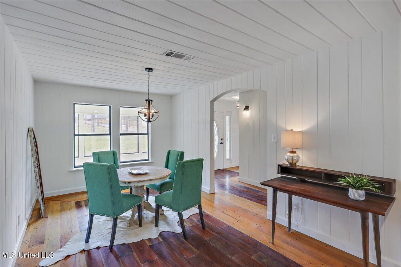 313 Le Bourgeois Lane Brandon, MS 39047 - Photo 19 of 54 16-313 Le Bourgeois Ln