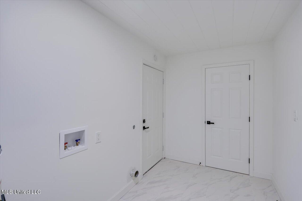 313 Le Bourgeois Lane Brandon, MS 39047 - Photo 21 of 54 19-313 Le Bourgeois Ln