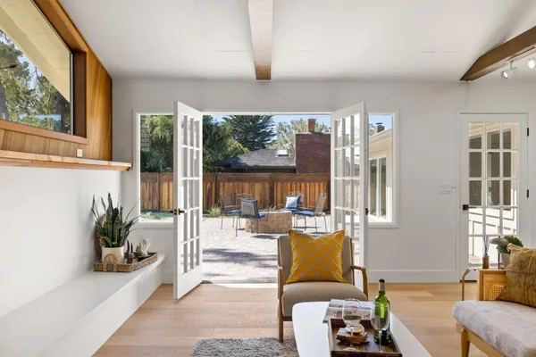 $2,695,000 | 1091 Laurel Lane, Pebble Beach, CA 93953