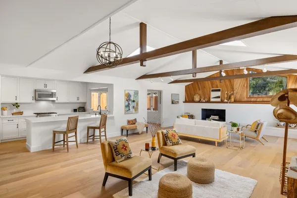 $2,695,000 | 1091 Laurel Lane, Pebble Beach, CA 93953