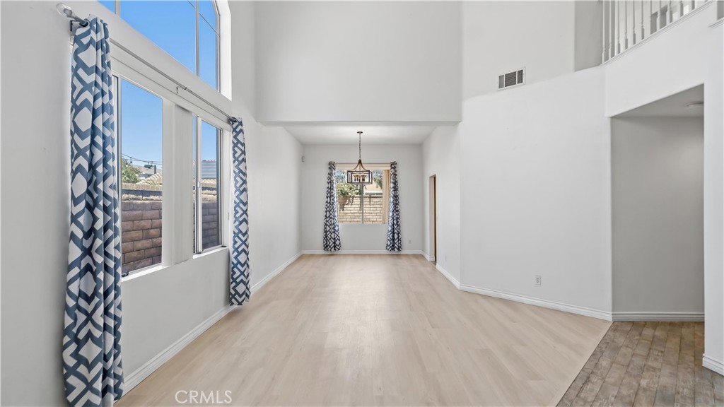 7111 Terni Place Rancho Cucamonga, CA 91701 - Photo 4 of 33