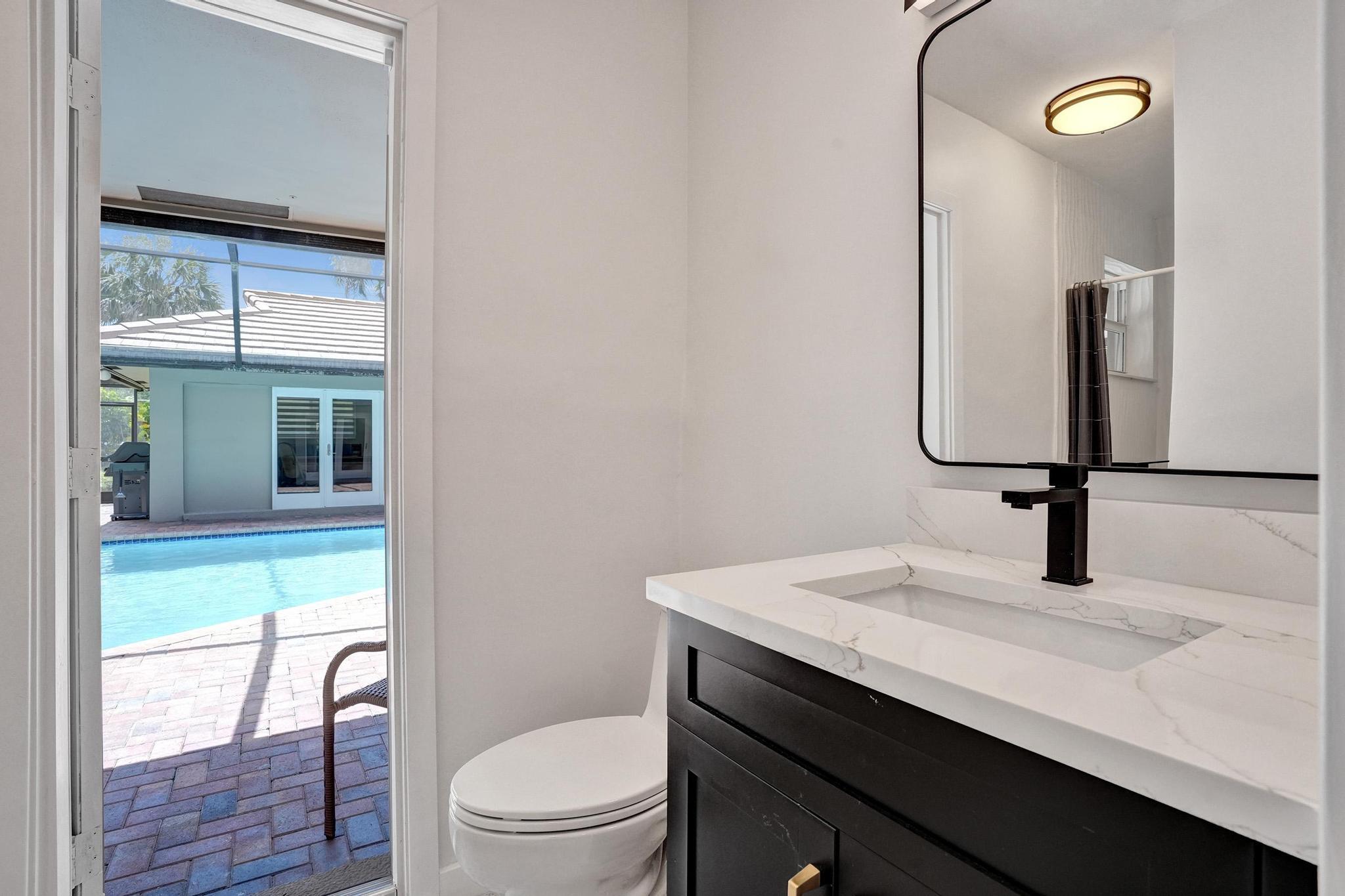 291 Southwest 75th Terrace Plantation, FL 33317 - Photo 20 of 24 DSC08221