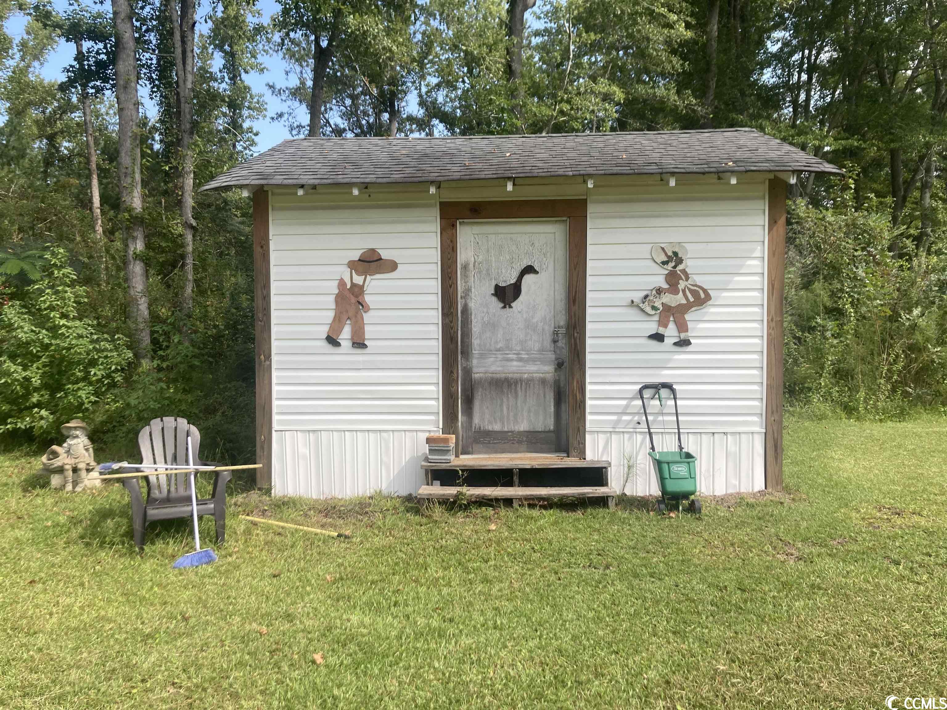 1420 Hemingway Highway Hemingway, SC 29554 - Photo 17 of 19