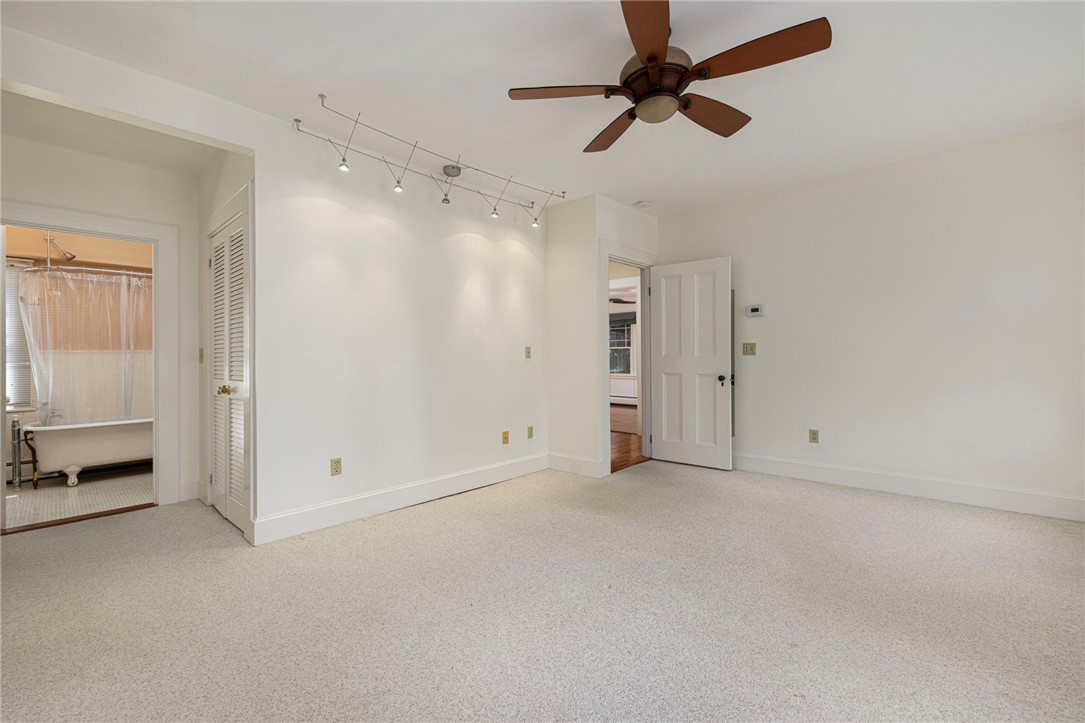 107 Old Beach Road, Unit 2 Newport, RI 02840 - Photo 16 of 38