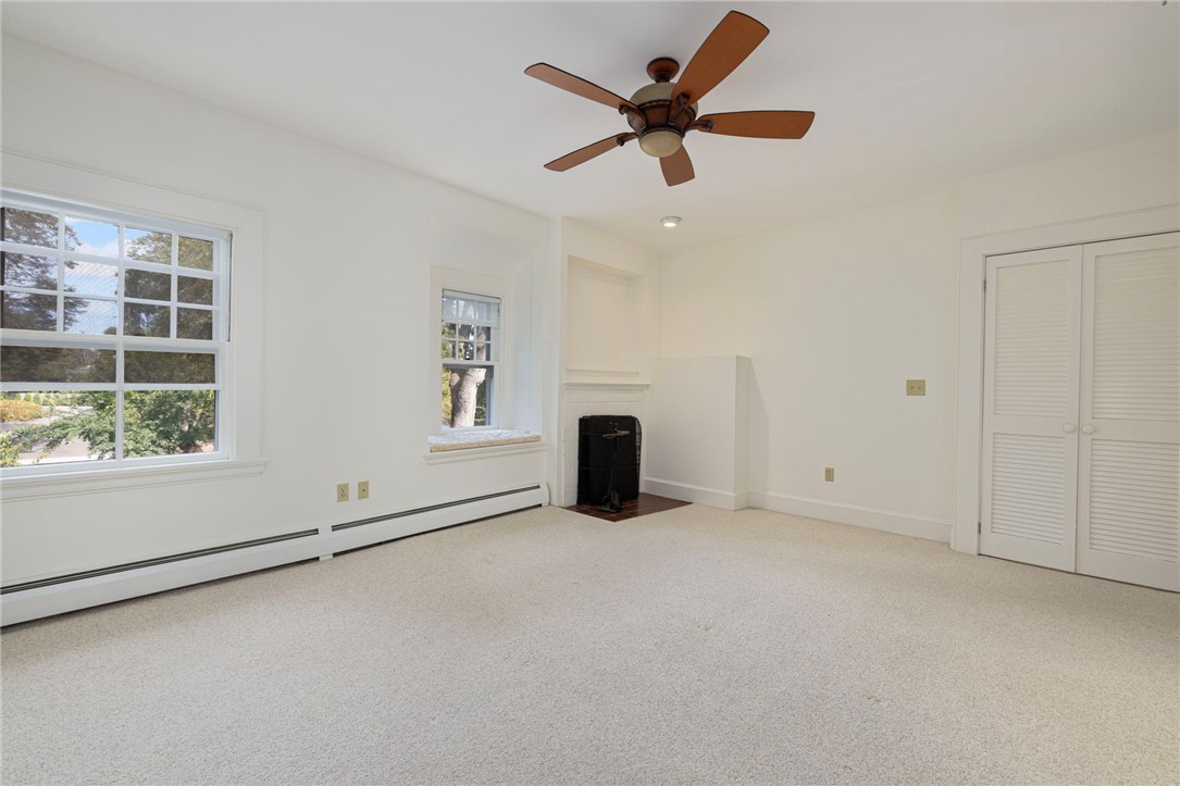 107 Old Beach Road, Unit 2 Newport, RI 02840 - Photo 17 of 38