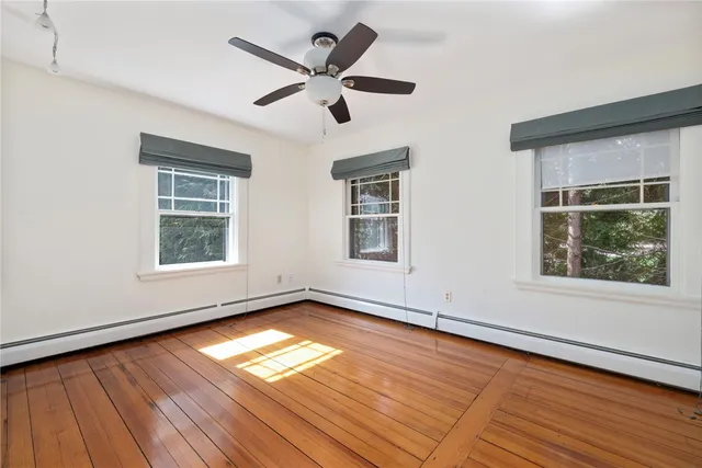 $3,500 | 107 Old Beach Road, Unit 2, Newport, RI 02840