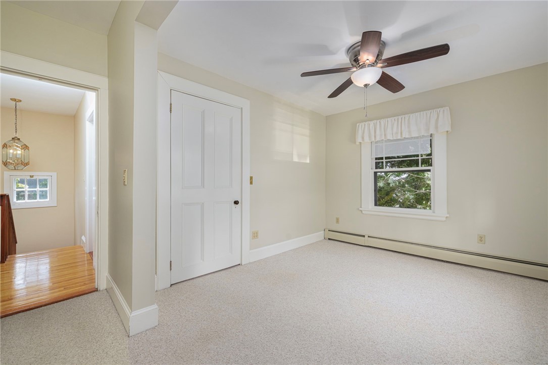 107 Old Beach Road, Unit 2 Newport, RI 02840 - Photo 24 of 38