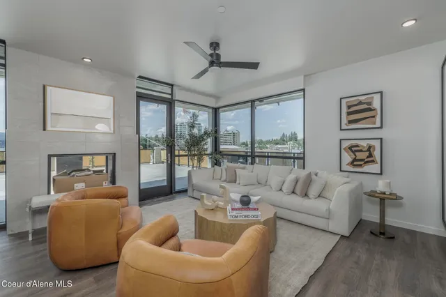$2,050,000 | 116 South 3rd Street, Unit 405, Coeur D'Alene, ID 83814