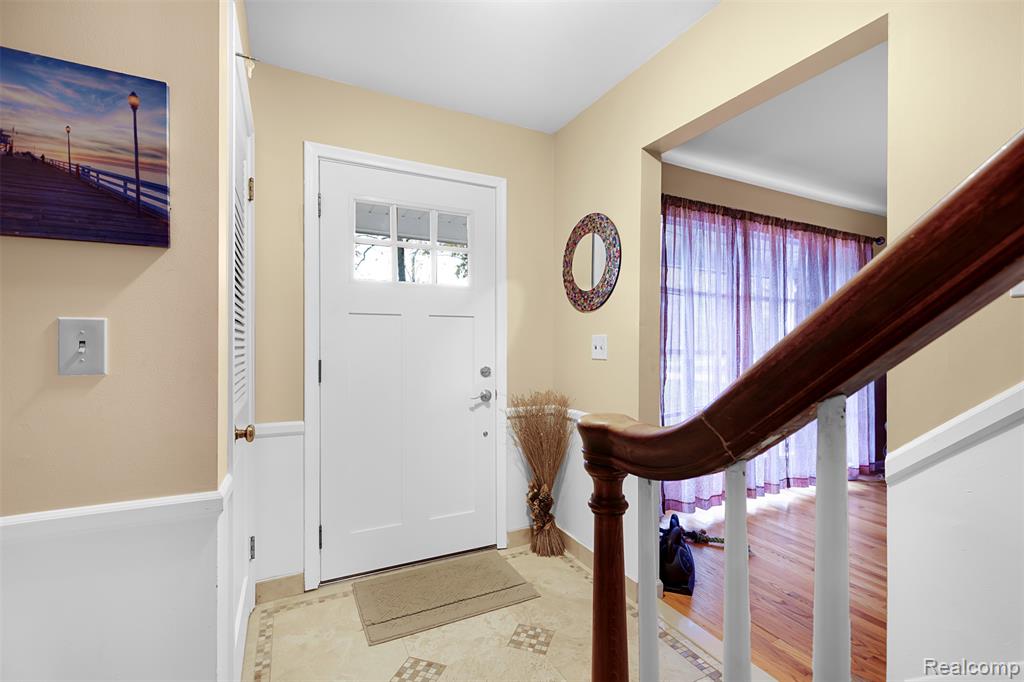 8855 Ferry Road Grosse Ile, MI 48138 - Photo 3 of 23 Gallery Image 3