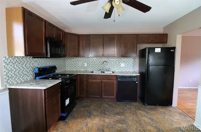 $169,900 | 1150 Clark Street, Florissant, MO 63031