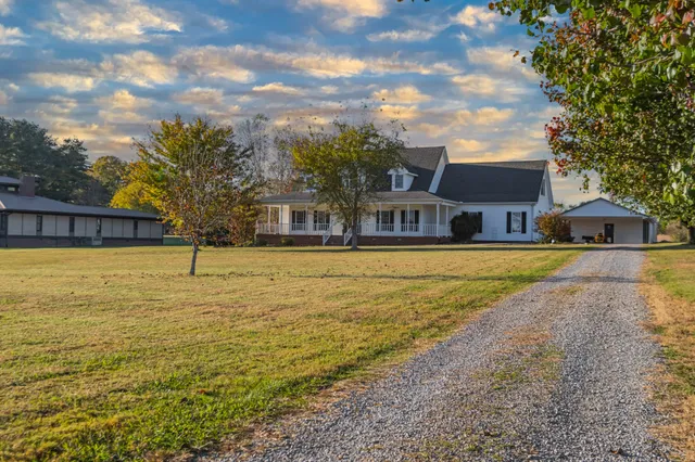 a front view of house with yard