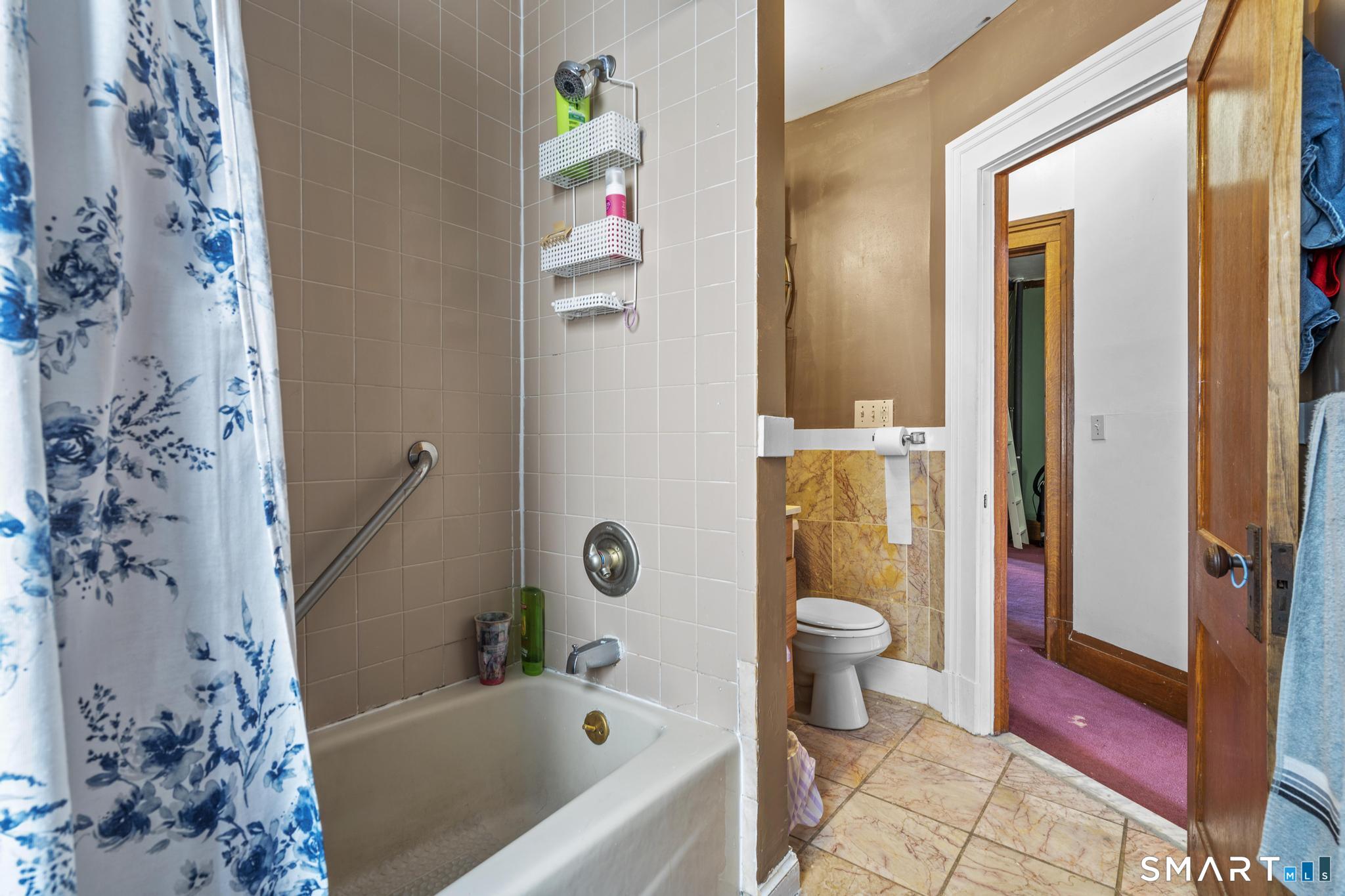 351 Chestnut Street New Britain, CT 06051 - Photo 11 of 23