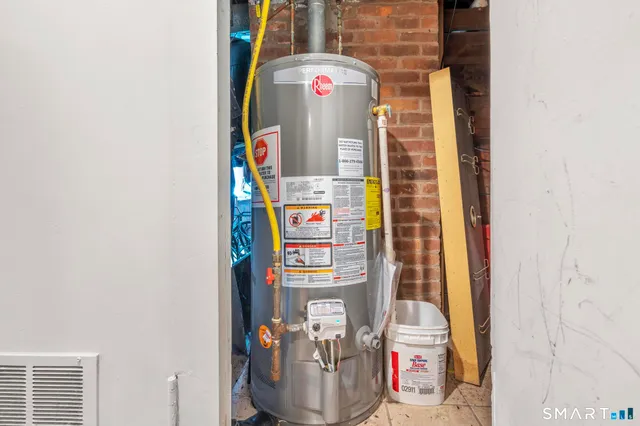 $560,000 | 351 Chestnut Street, New Britain, CT 06051