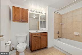 616 E Street Northwest, Unit 1206 Washington, DC 20004 - Photo 11 of 22