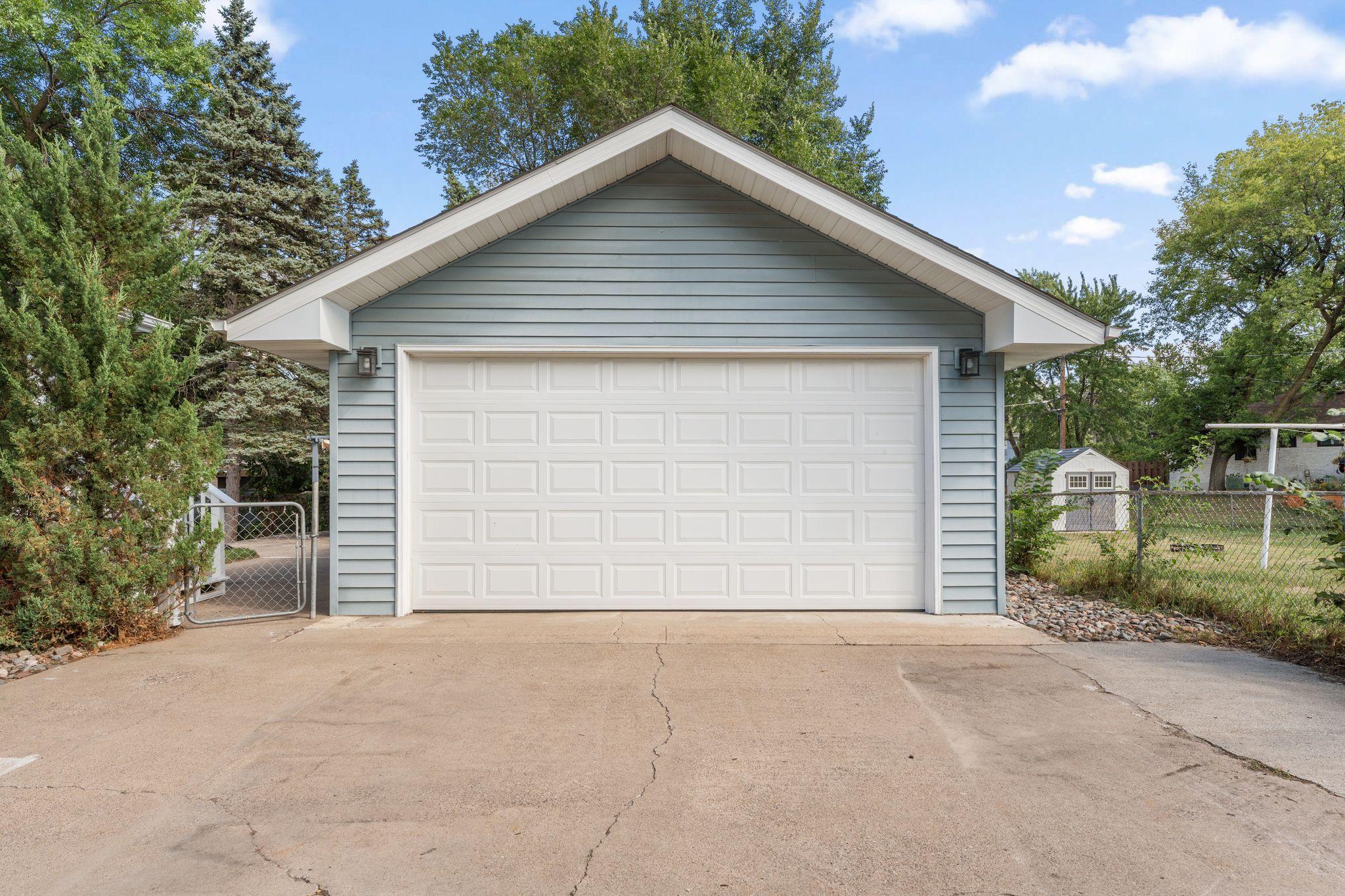 10729 Terrace Road Northeast Blaine, MN 55434 - Photo 7 of 40 Gallery Image 7
