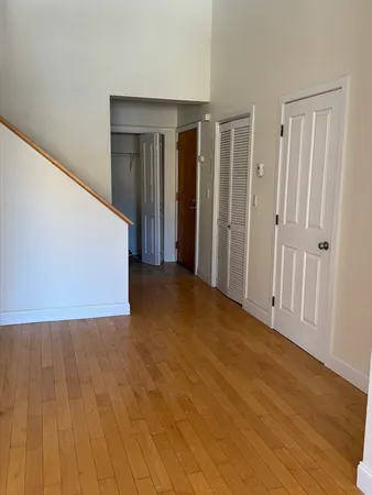 $1,700 | 35 New South Street, Unit 305, Northampton, MA 01060