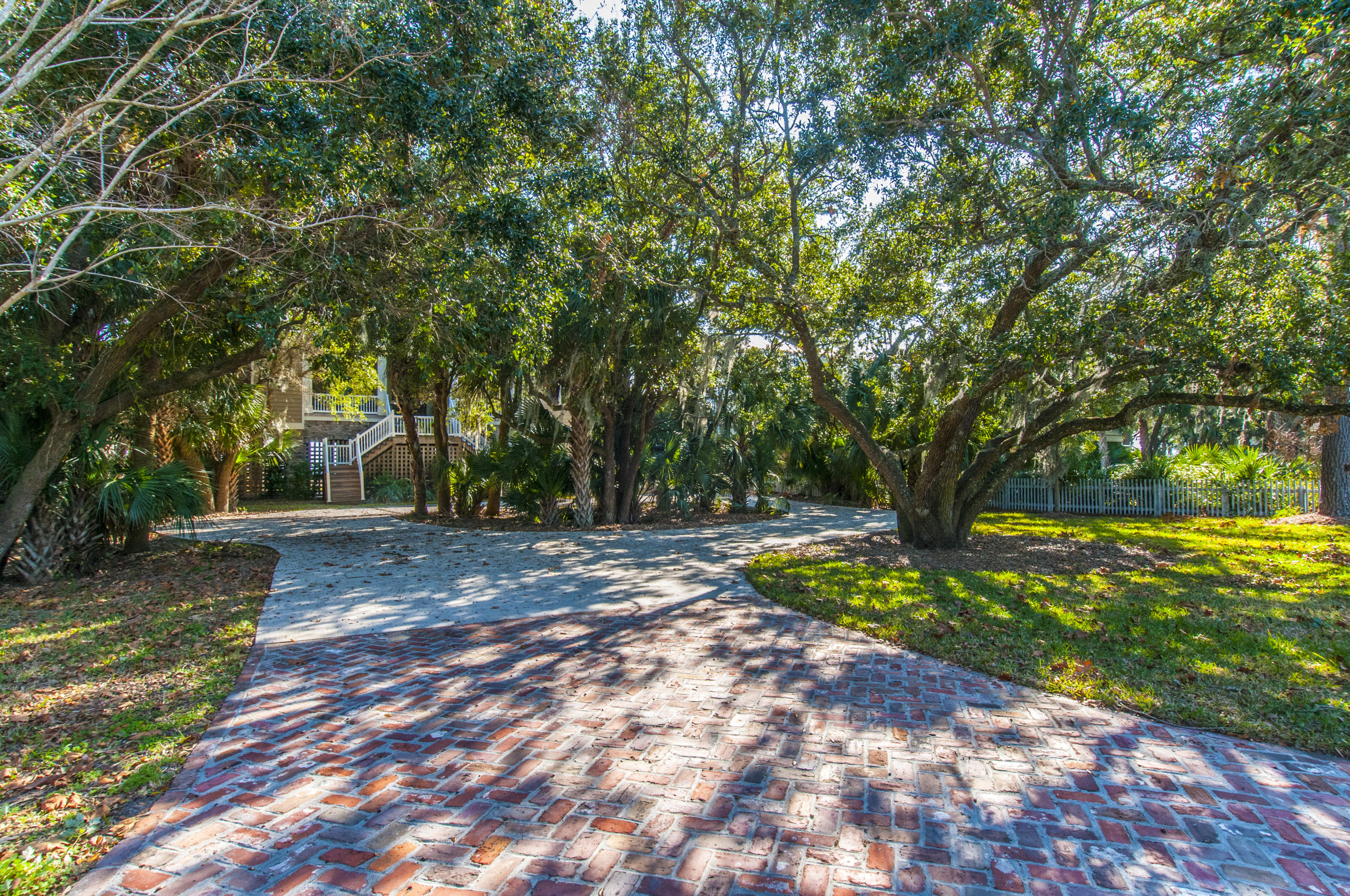 1612 Home Farm Road Mount Pleasant, SC 29464 - Photo 5 of 73 _DSC8314