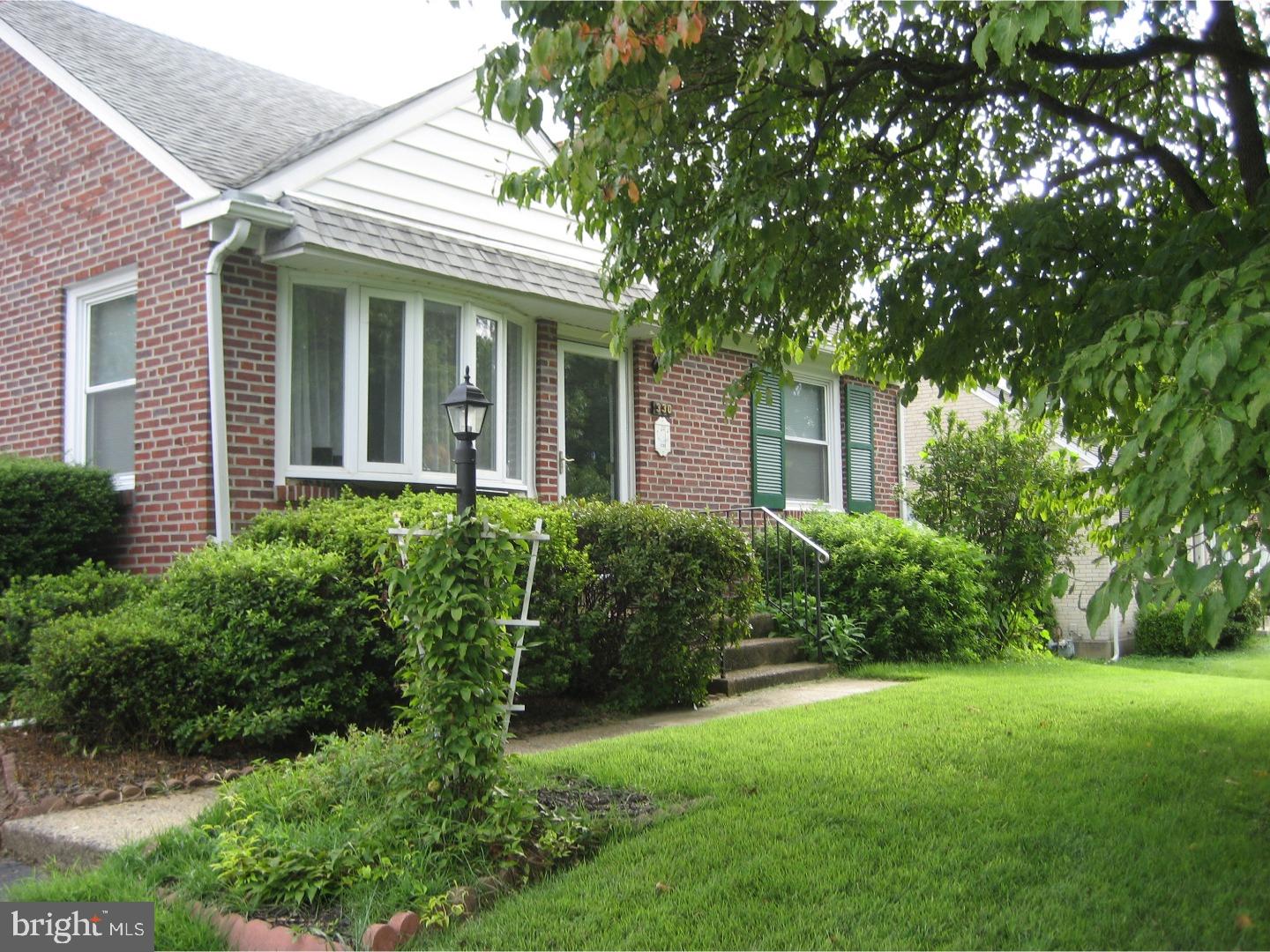 330 Pinecrest Road Springfield, PA 19064 - Photo 2 of 25