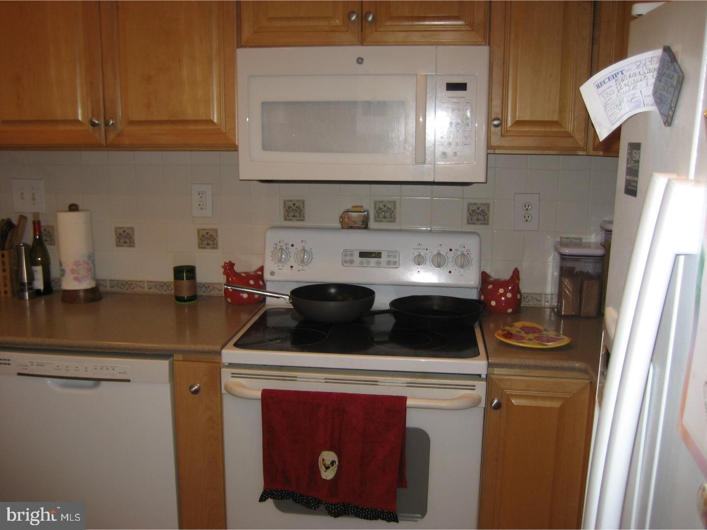 330 Pinecrest Road Springfield, PA 19064 - Photo 8 of 25