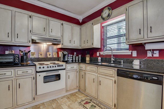 4529 Plantation Road Martinez, GA 30907 - Photo 11 of 32