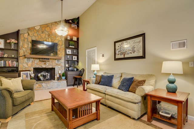 4529 Plantation Road Martinez, GA 30907 - Photo 5 of 32