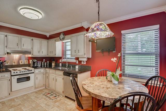 4529 Plantation Road Martinez, GA 30907 - Photo 10 of 32