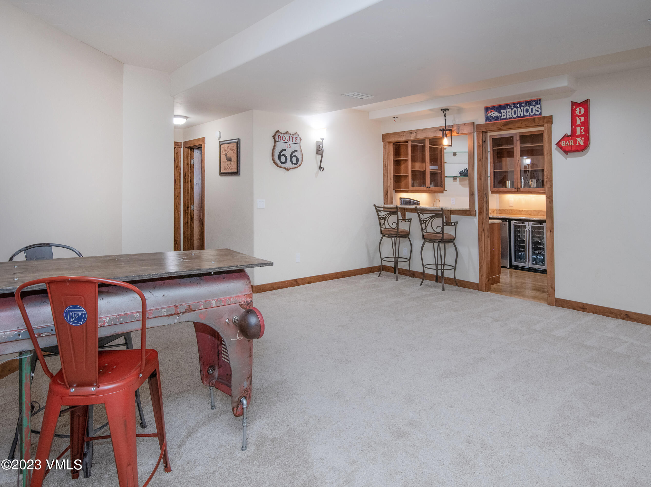 305 Red Fox Gypsum, CO 81637 - Photo 32 of 50 a room with furniture and a table