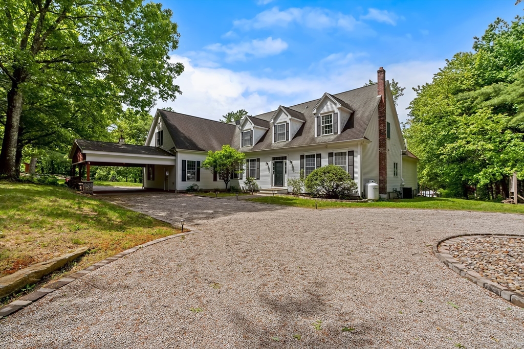 117 South Street Upton, MA 01568 - Photo 2 of 42