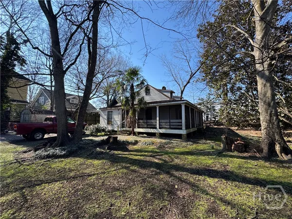 $1,300 | 455 North Harris Street, Athens, GA 30601