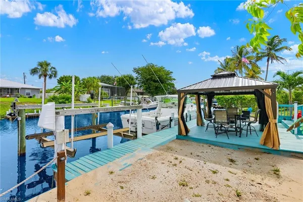 $445,000 | 13527 Marquette Boulevard, Fort Myers, FL 33905