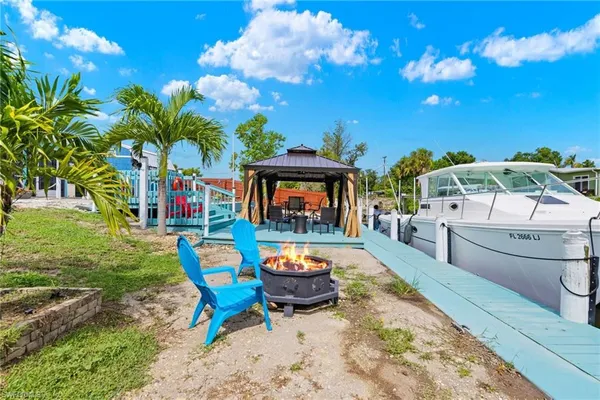 $445,000 | 13527 Marquette Boulevard, Fort Myers, FL 33905