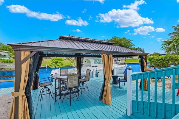 $445,000 | 13527 Marquette Boulevard, Fort Myers, FL 33905