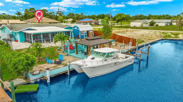 $445,000 | 13527 Marquette Boulevard, Fort Myers, FL 33905