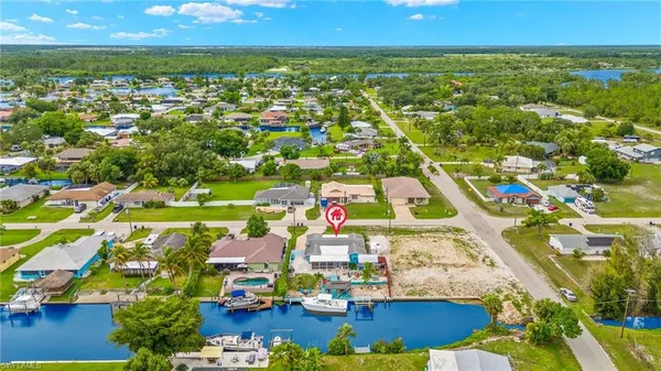$445,000 | 13527 Marquette Boulevard, Fort Myers, FL 33905
