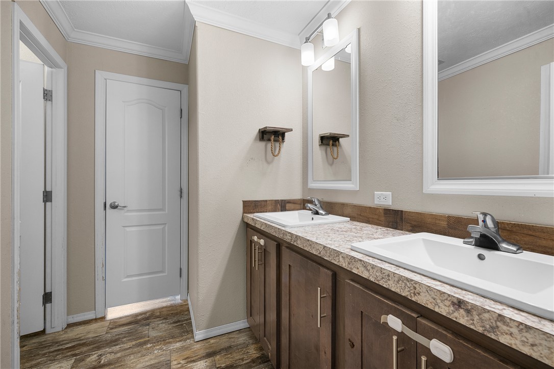 9556 West Henry Prairie Road Hearne, TX 77859 - Photo 14 of 42 Gallery Image 14