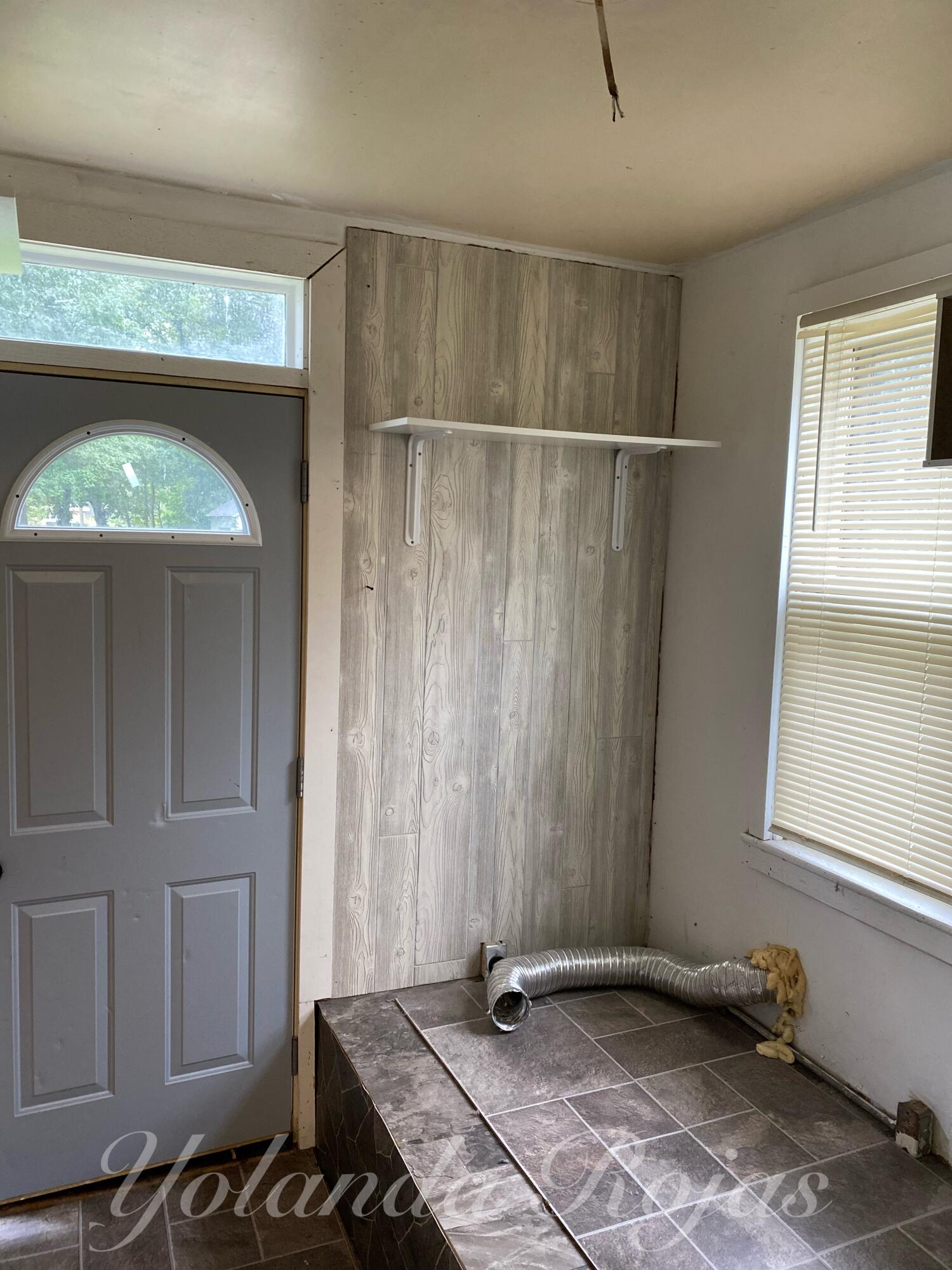 465 Rice Street Ionia, MI 48846 - Photo 11 of 16 IMG-4340