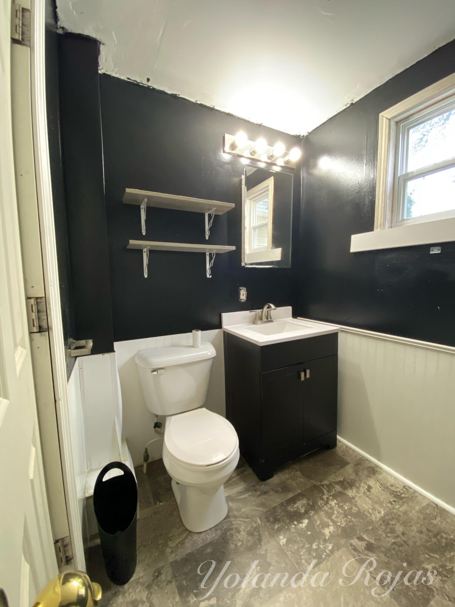 465 Rice Street Ionia, MI 48846 - Photo 13 of 16 IMG-4352
